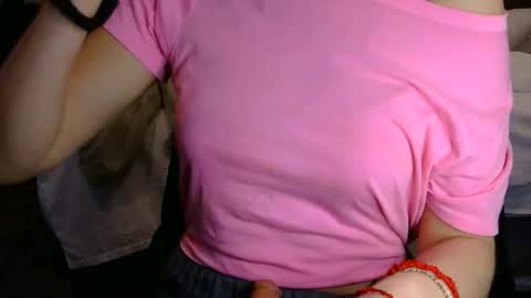 Snapshot of longlegstammy chatting on 20, 2, 2026 Cutenurse91 online show from 20, 2, 2026