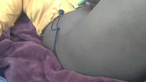 Longlip30 online show from 11, 9, 2025