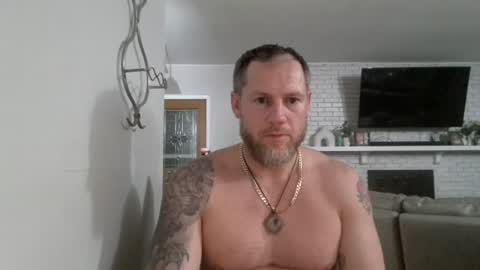 Snapshot of longstrokin8869 chatting on 18, 6, 2026 Bradsobad88 online show from 18, 6, 2026