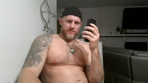 Snapshot of longstrokin8869 chatting on 15, 7, 2026 Bradsobad88 online show from 15, 7, 2026