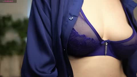 Snapshot of look_my_passion chatting on 12, 6, 2026 Hanna online show from 12, 6, 2026