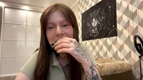 EVA online show from 21, 10, 2025