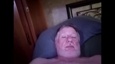 lookingagain181 online show from 13, 9, 2025