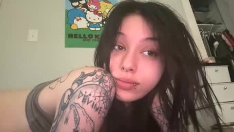 Snapshot of lookingforlona chatting on 5, 3, 2026 lookingforlona online show from 5, 3, 2026