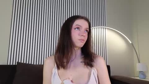 Luna online show from 6, 11, 2025