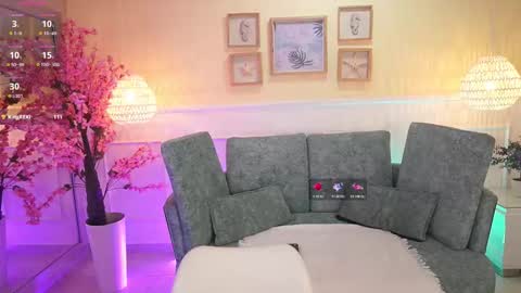 Loona Nyx online show from 5, 11, 2025