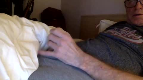 Snapshot of loose565 chatting on 2, 1, 2025 loose565 online show from 2, 1, 2025
