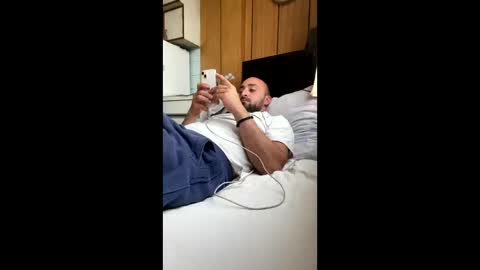 Snapshot of lora699 chatting on 4, 6, 2026 lora699 online show from 4, 6, 2026