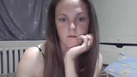 Lora online show from 7, 6, 2026