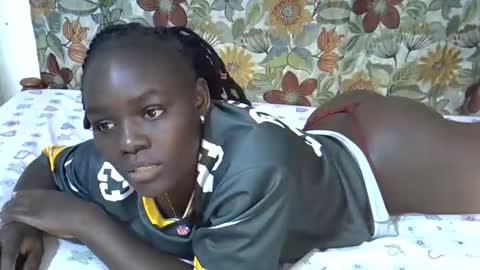 lora_amor online show from 6, 6, 2026