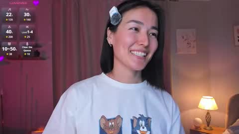 Lora control 2 min for every new Fan Club subscriber online show from 7, 1, 2026