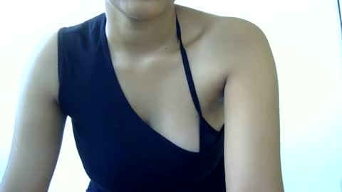 Snapshot of loraa_baby chatting on 27, 6, 2026 Loraa online show from 27, 6, 2026