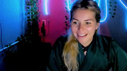 Lora online show from 17, 9, 2025