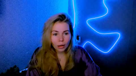 Lora online show from 10, 2, 2026