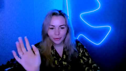 Lora online show from 27, 2, 2026