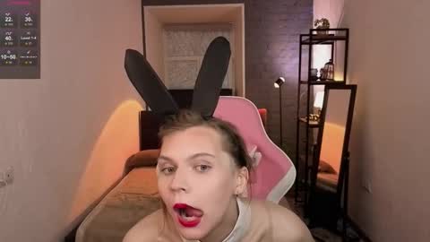 Avery online show from 15, 3, 2026