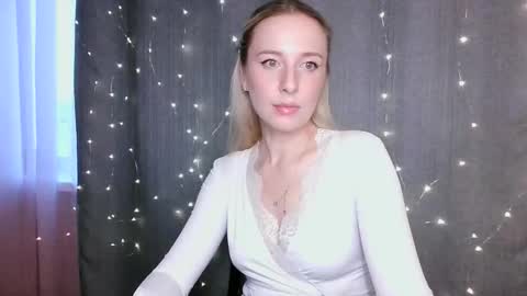 loravine online show from 24, 3, 2026