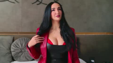 Miss online show from 6, 11, 2025