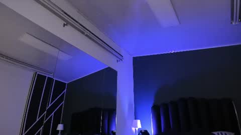 L A U R E L online show from 14, 7, 2026