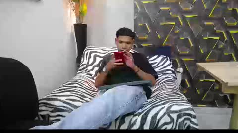 jamess online show from 9, 9, 2025