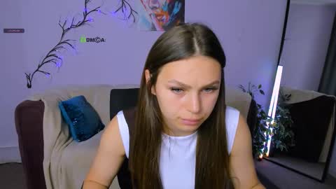 Snapshot of lorel_love chatting on 15, 9, 2025 Lorel online show from 15, 9, 2025