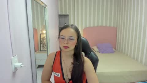 lorelaigiven online show from 30, 5, 2026