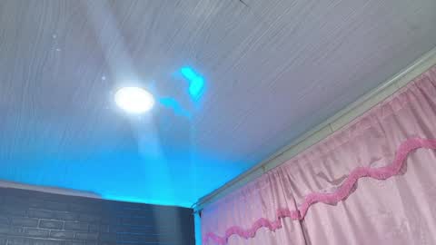 Loren online show from 11, 1, 2025