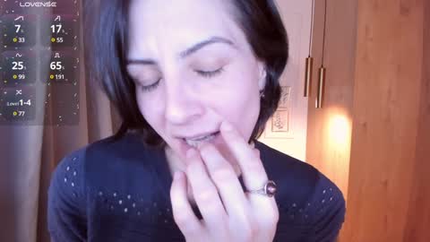 Snapshot of loren_daze chatting on 14, 12, 2024 Loren online show from 14, 12, 2024