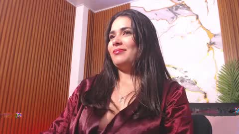 Snapshot of loren_tay chatting on 11, 4, 2026 Loren online show from 11, 4, 2026