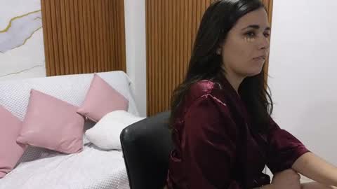 Snapshot of loren_tay chatting on 27, 4, 2026 Loren online show from 27, 4, 2026