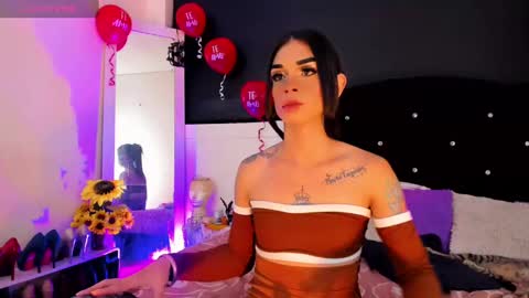 lesly lorena online show from 16, 2, 2025