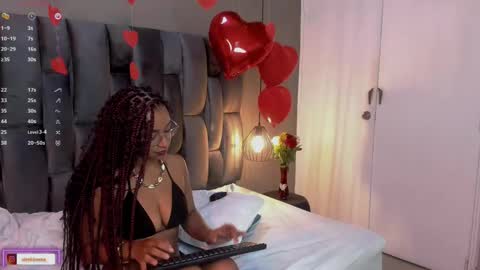 Lorena Vieira  online show from 16, 2, 2025