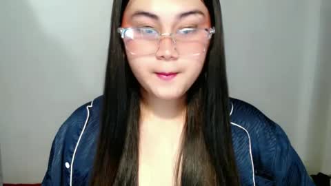 LOREN online show from 25, 2, 2025