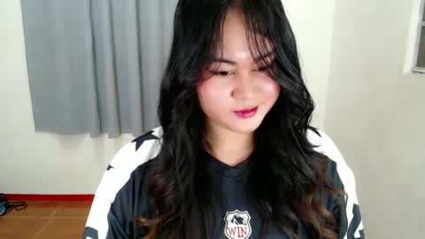 LOREN online show from 1, 3, 2025