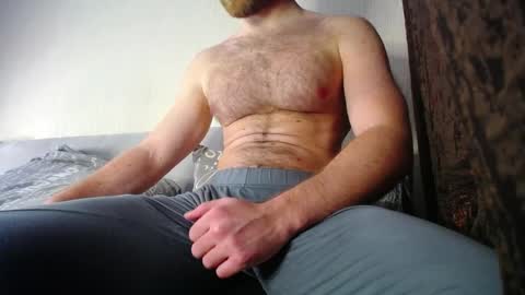 Snapshot of lorenzolux chatting on 1, 3, 2025 Lorenz online show from 1, 3, 2025