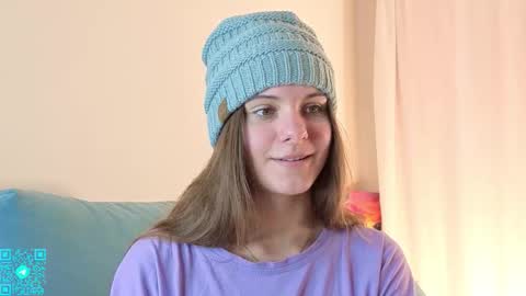 Chloe for Fan BlackHole online show from 15, 11, 2025