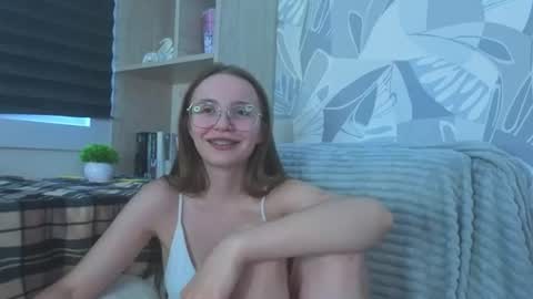 lorettedarsi online show from 5, 7, 2026