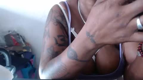 loretybighot online show from 2, 12, 2024