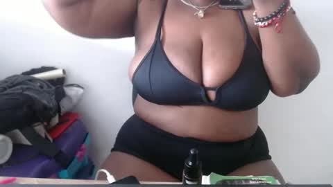 loretybighot online show from 28, 12, 2024