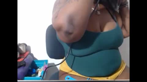 loretybighot online show from 17, 1, 2025