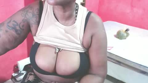 loretybighot online show from 11, 5, 2026