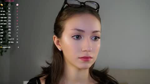 Naomi online show from 24, 11, 2025