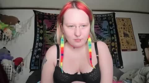 Lori Critter online show from 18, 1, 2026