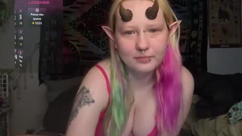 Lori Critter online show from 10, 5, 2026