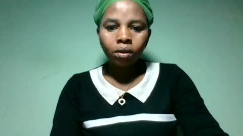 lorienne98 online show from 16, 6, 2026