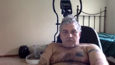 lorjo96926 online show from 4, 11, 2025