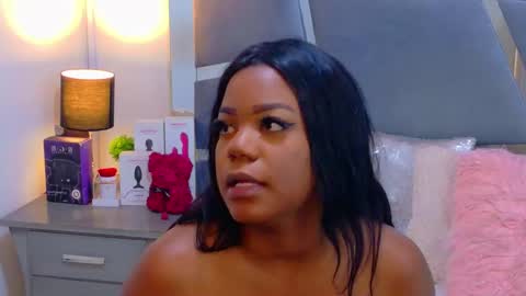 lorraine_johnson online show from 11, 6, 2026
