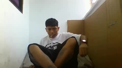 Snapshot of losomo1312 chatting on 26, 4, 2026 losomo1312 online show from 26, 4, 2026