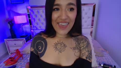 Snapshot of lottie_fox chatting on 16, 12, 2025 lottie_fox online show from 16, 12, 2025