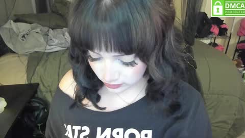 Snapshot of lottiepoppie chatting on 13, 12, 2024 Lottiepoppie online show from 13, 12, 2024